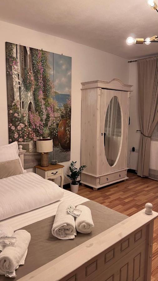 סיביו Charming Apartament מראה חיצוני תמונה