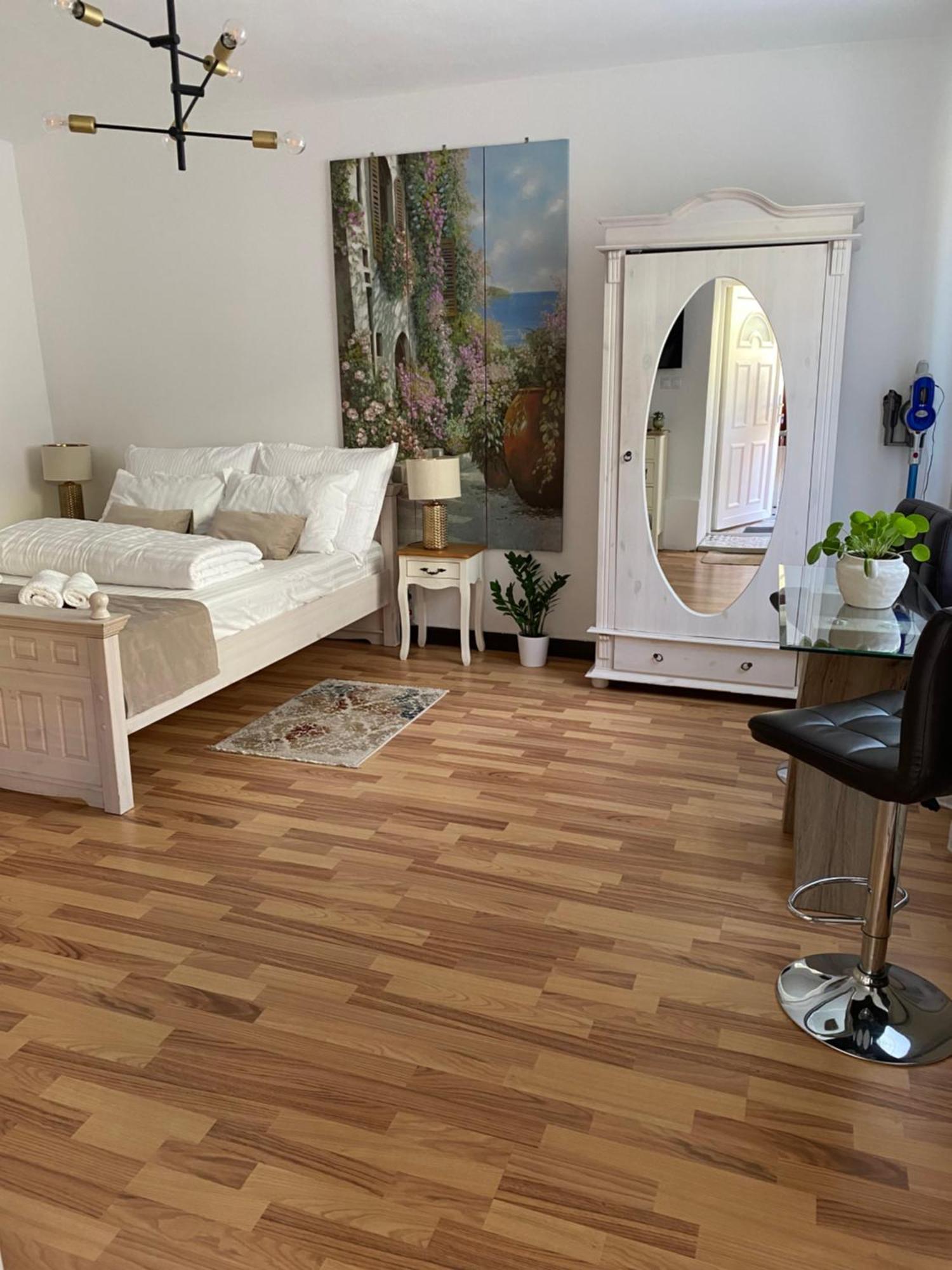 סיביו Charming Apartament מראה חיצוני תמונה
