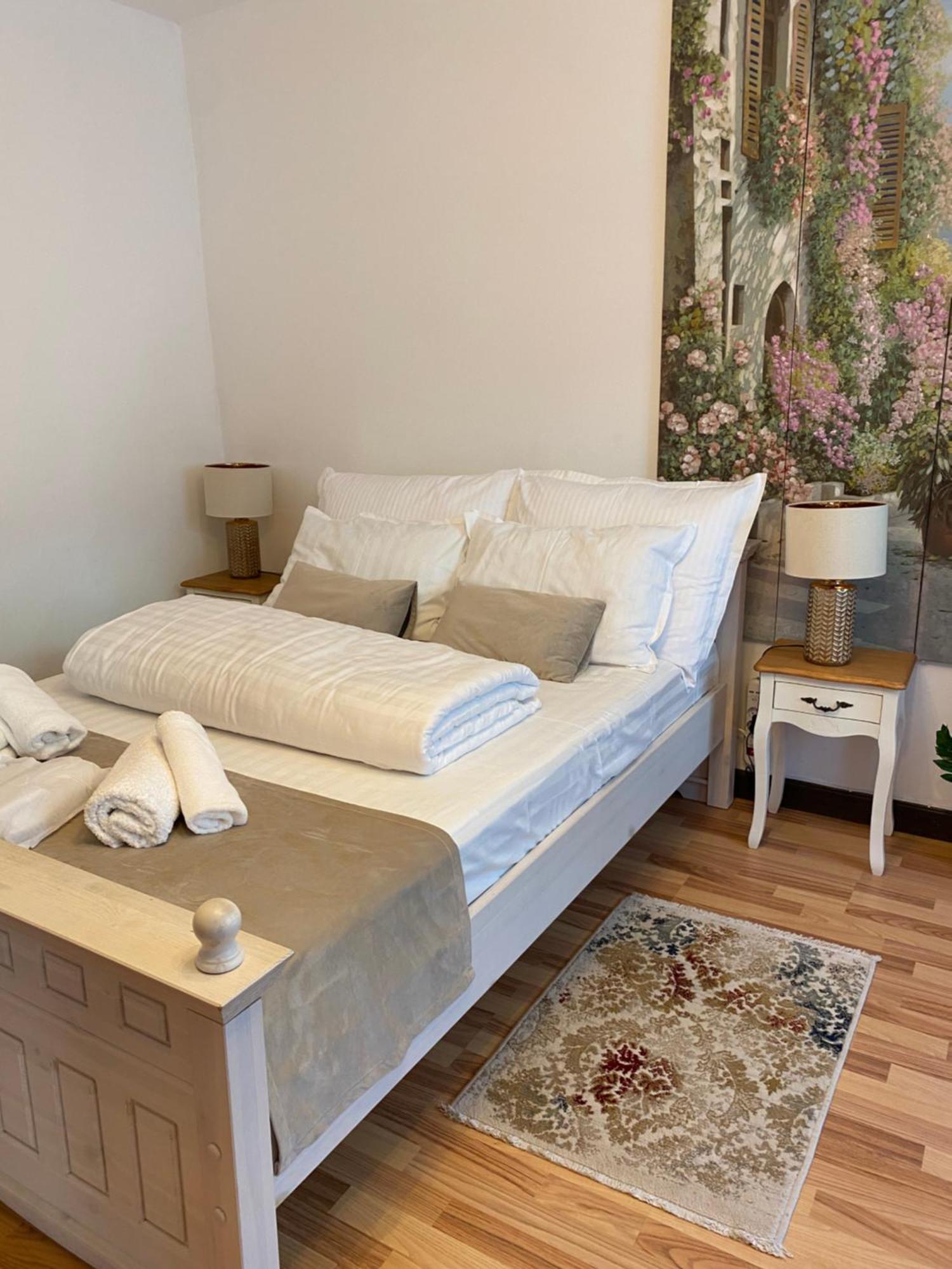 סיביו Charming Apartament מראה חיצוני תמונה