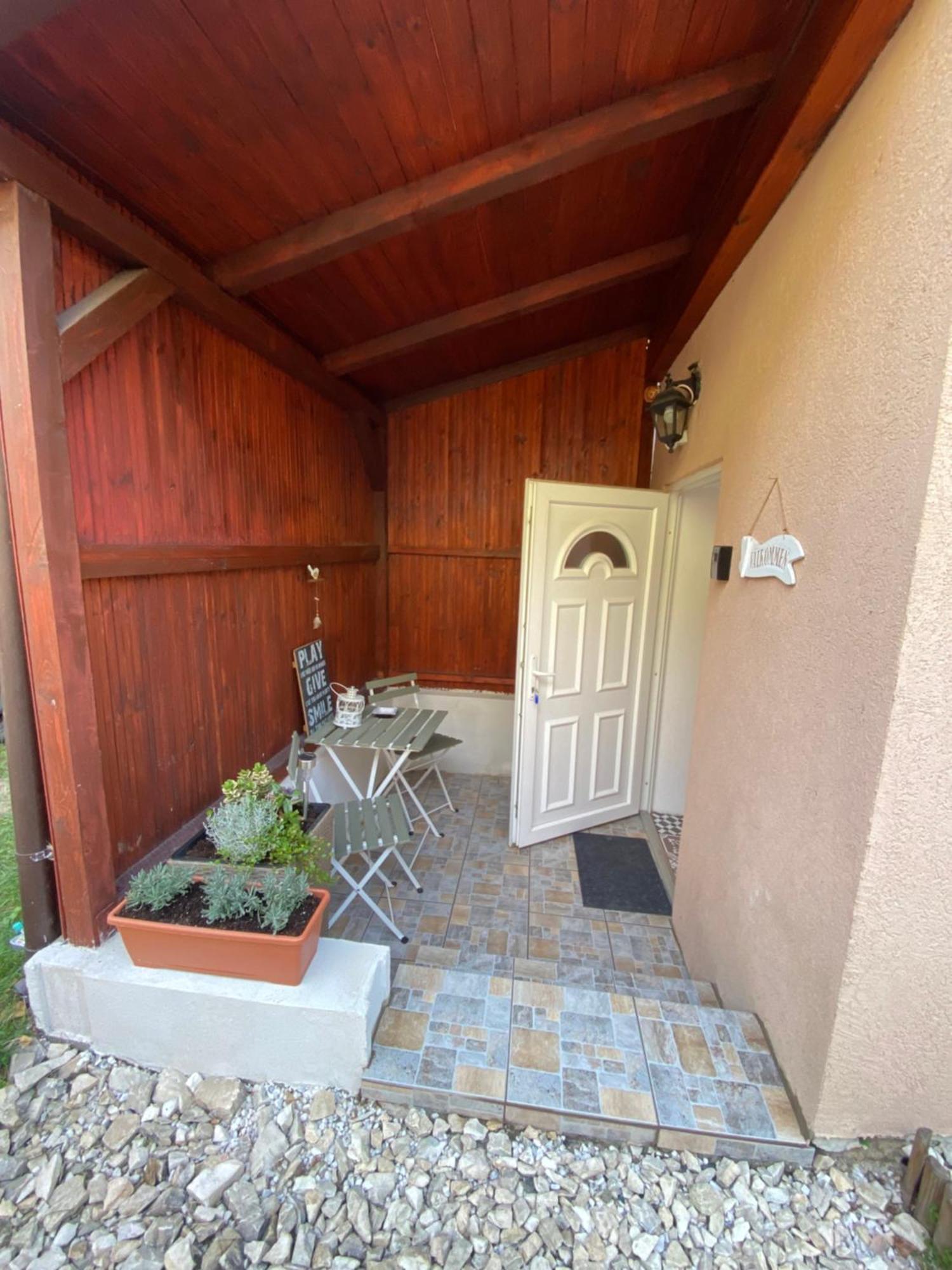 סיביו Charming Apartament מראה חיצוני תמונה
